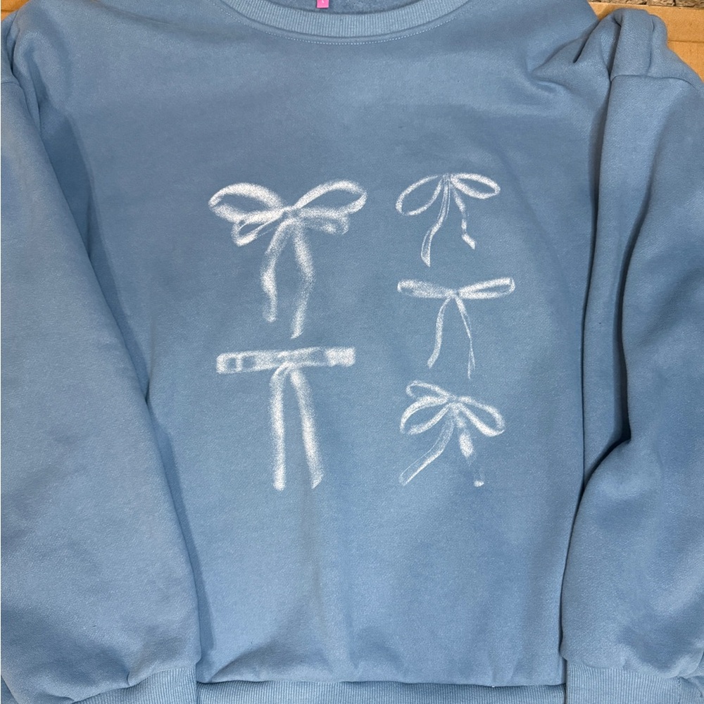 OVERSIZED EDIKTED Bow Bliss Sweatshirt